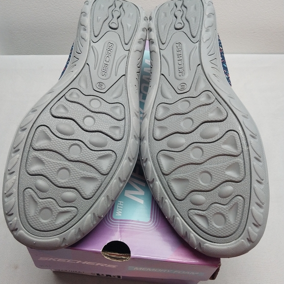 Skechers memory foam 4929/NVY women's size 9.5 - Picture 2 of 11